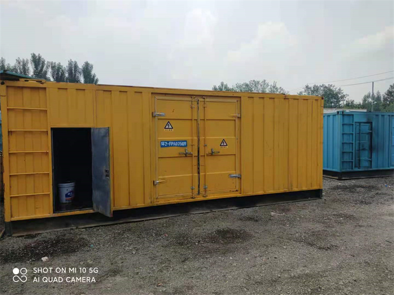 龙川200KW柴油发电机组需要配备什么型号的电缆线？