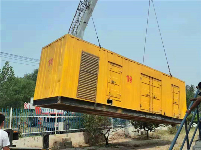 龙川300KW柴油发电机组油耗是多少？