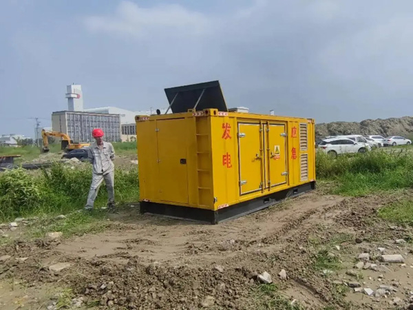 龙川200KW柴油发电机机组每小时的油耗量受哪些因素影响?